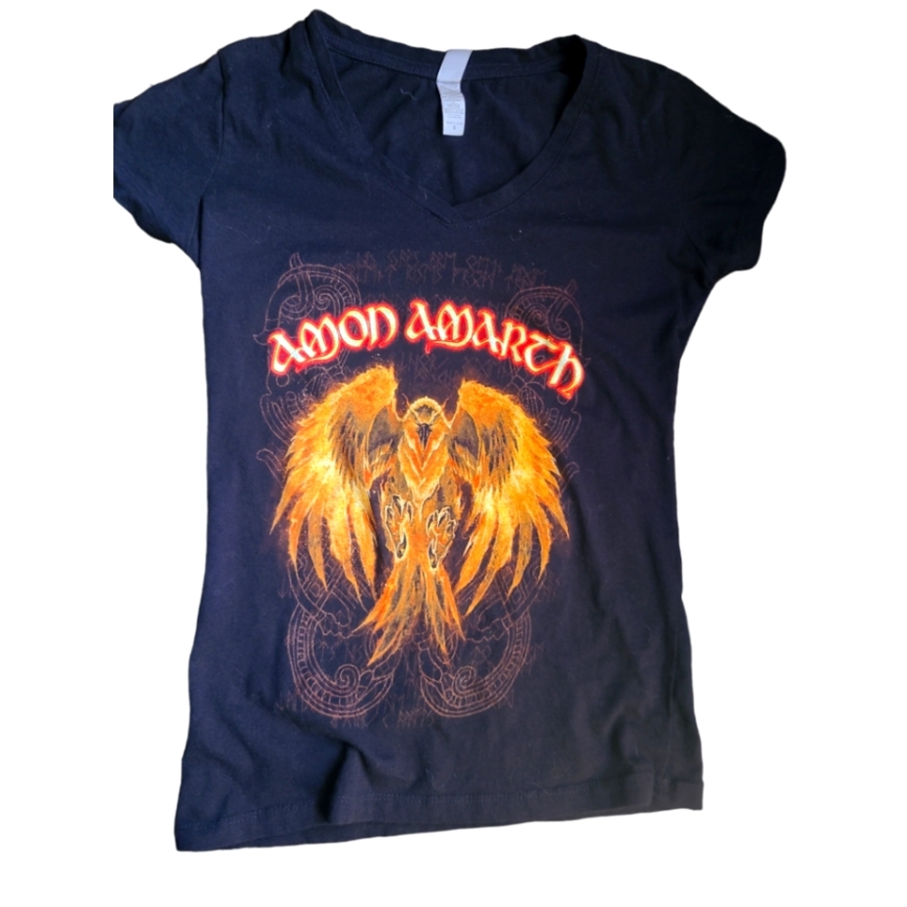 Amon Amarth women's t-shirt size small